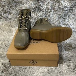 Sperry Women’s Saltwater Duck Boots